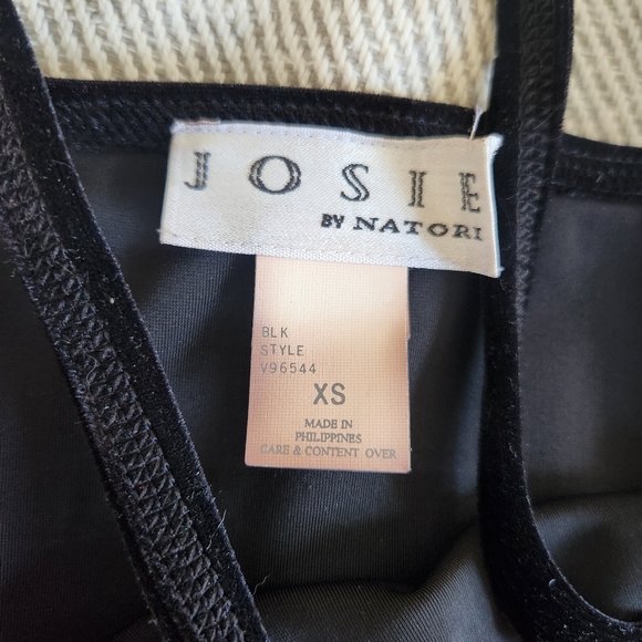 90s vintage Josie by Natori black velvet cropped cami size extra small - Picture 4 of 5